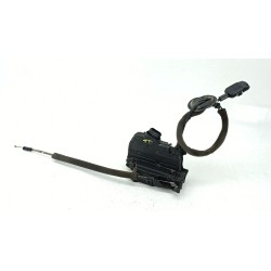 CERRADURA PUERTA TRASERA DERECHA 825002104R 