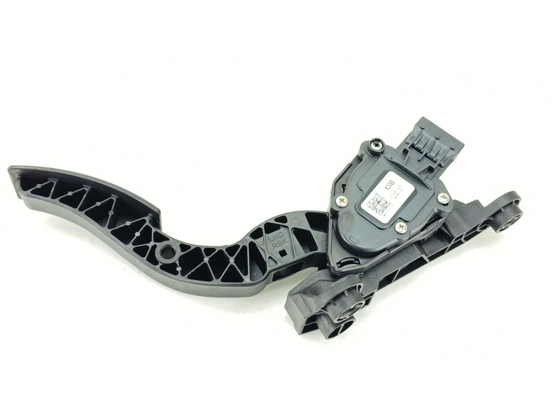 Recambio de potenciometro pedal para hyundai i20 iii (bc3, bi3) 1.2 referencia OEM IAM 32700B9010  