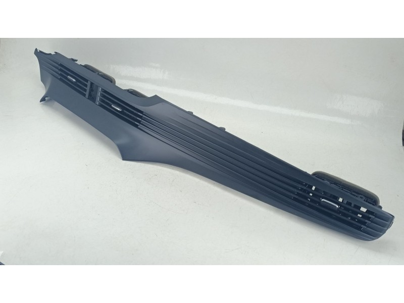 Recambio de moldura para hyundai i20 iii (bc3, bi3) 1.2 referencia OEM IAM 84795Q0000  