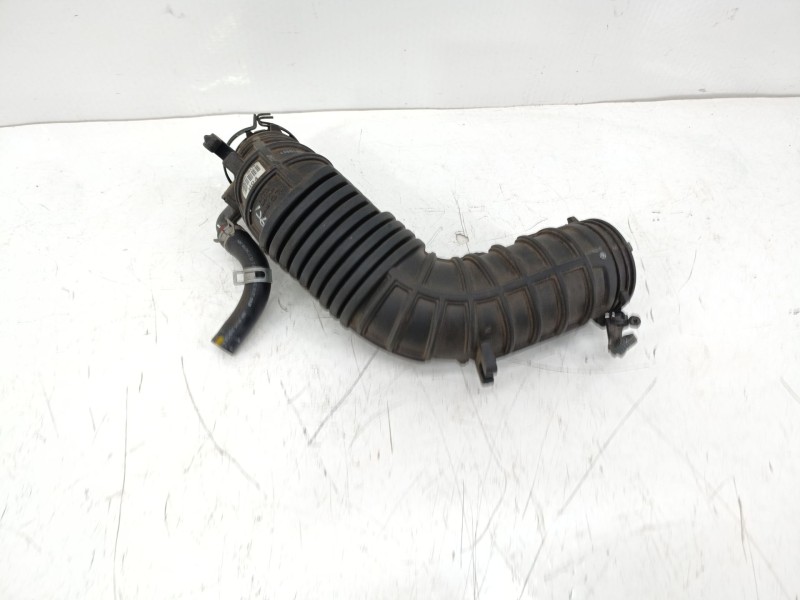 Recambio de tubo aspiracion admision para hyundai kona (os, ose, osi) 1.6 crdi referencia OEM IAM 28140J9470  