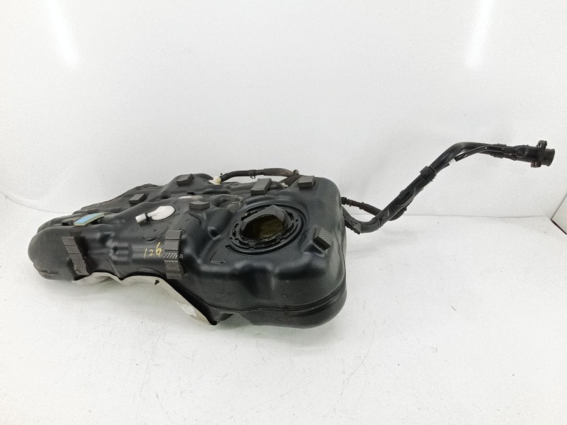 Recambio de deposito combustible para hyundai kona (os, ose, osi) 1.6 crdi referencia OEM IAM 31150J9800  