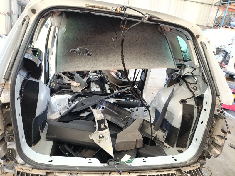 Recambio de gomas contorno puerta para skoda karoq (nu7, nd7) 2.0 tdi referencia OEM IAM 575827705A  
