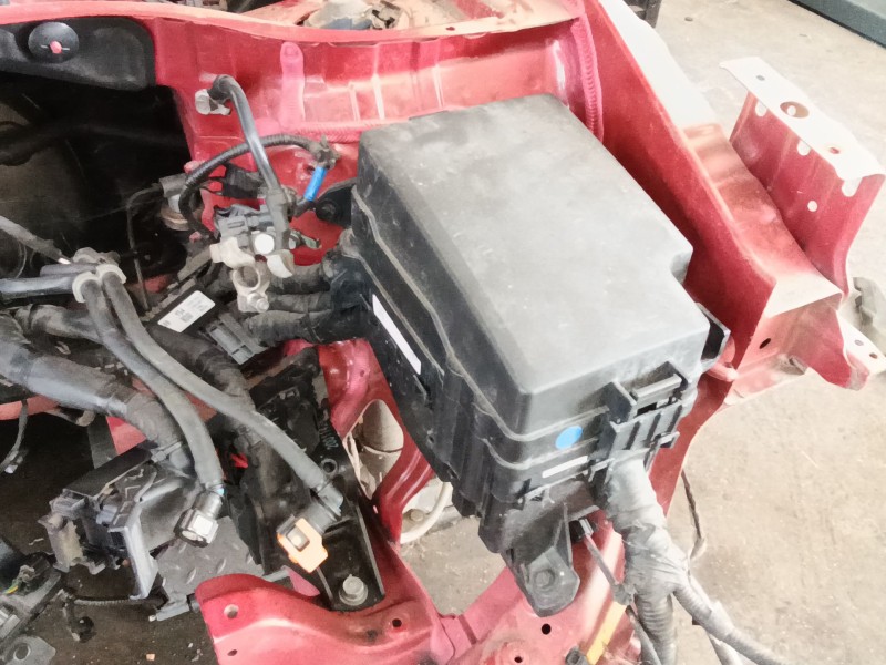 Recambio de caja reles / fusibles para hyundai kona (os, ose, osi) 1.6 crdi referencia OEM IAM 91210J9160  