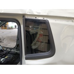 LUNA CUSTODIA TRASERA IZQUIERDA 0000053332627 