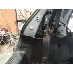CINTURON SEGURIDAD TRASERO CENTRAL 888503110R 