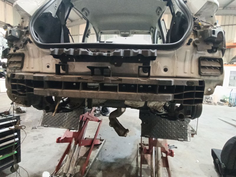 Recambio de refuerzo paragolpes trasero para renault clio iv (bh_) 1.5 dci 75 referencia OEM IAM 850908121R  