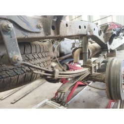 BALLESTA TRASERA JB3C5560SF 