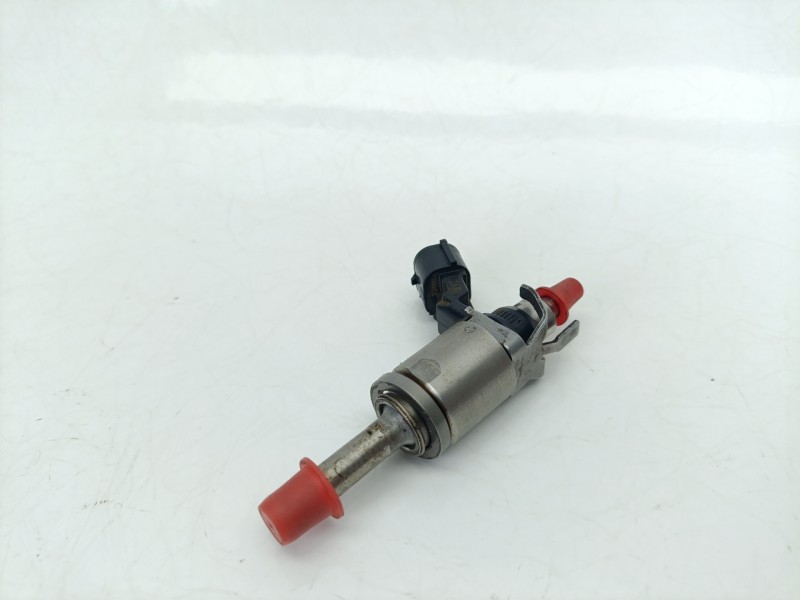 Recambio de inyector para renault megane iv hatchback (b9a/m/n_) 1.2 tce 100 (b9ms) referencia OEM IAM 8201438013  