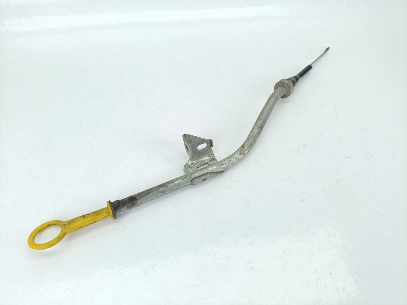Recambio de varilla aceite para renault megane iv hatchback (b9a/m/n_) 1.2 tce 100 (b9ms) referencia OEM IAM 111512221R  