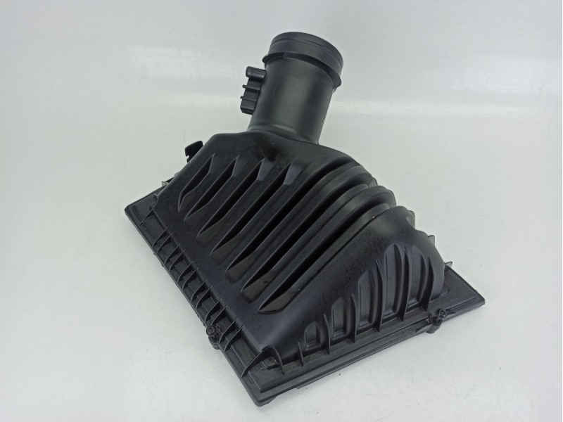 Recambio de filtro aire para bmw x1 (f48) sdrive 18 d referencia OEM IAM 13718513916  