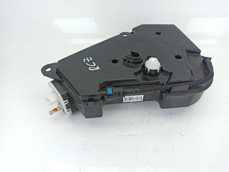 Recambio de deposito combustible para peugeot rcz 2.0 hdi referencia OEM IAM 9673949080  