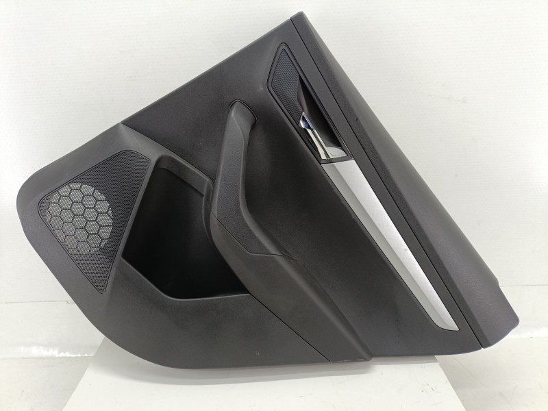 Recambio de guarnecido puerta trasera derecha para skoda karoq (nu7, nd7) 2.0 tdi referencia OEM IAM 57A867024BQCCI  