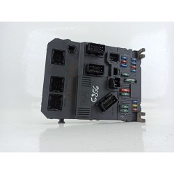 CAJA RELES / FUSIBLES 