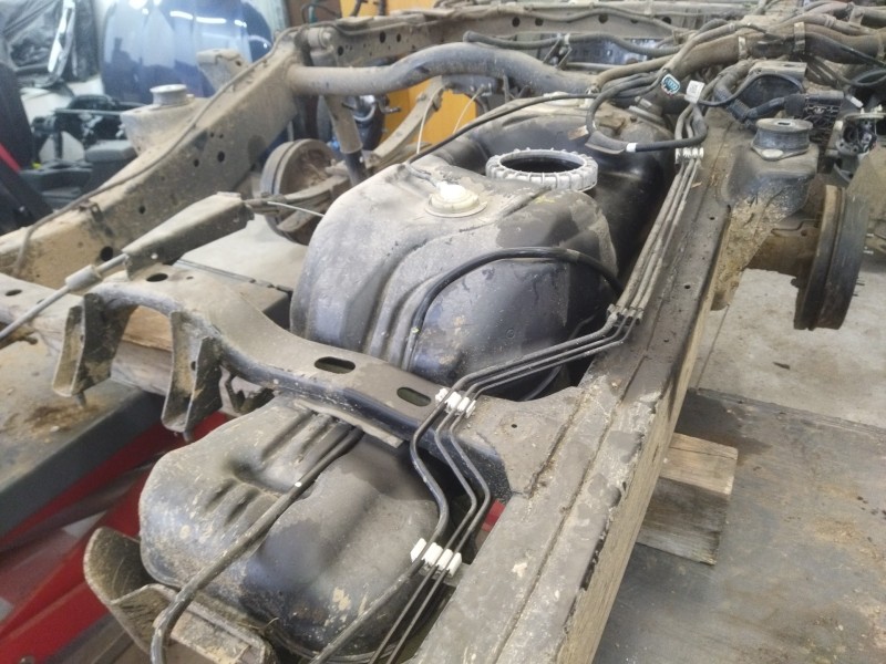 Recambio de deposito combustible para ford ranger (tke) 2.0 ecoblue 4x4 referencia OEM IAM JB3G9K007AC  