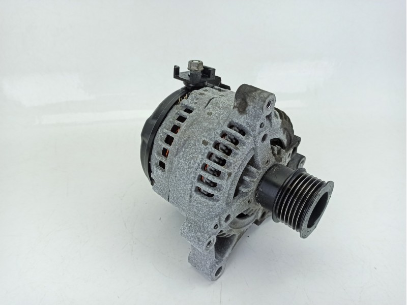 Recambio de alternador para bmw x1 (f48) sdrive 18 d referencia OEM IAM 8627124  