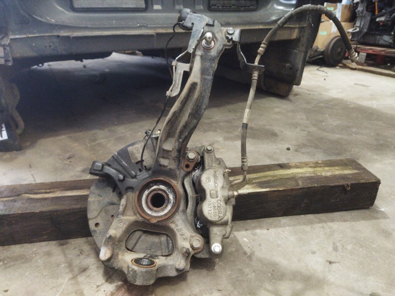 Recambio de mangueta delantera derecha para ford ranger (tke) 2.0 ecoblue 4x4 referencia OEM IAM   