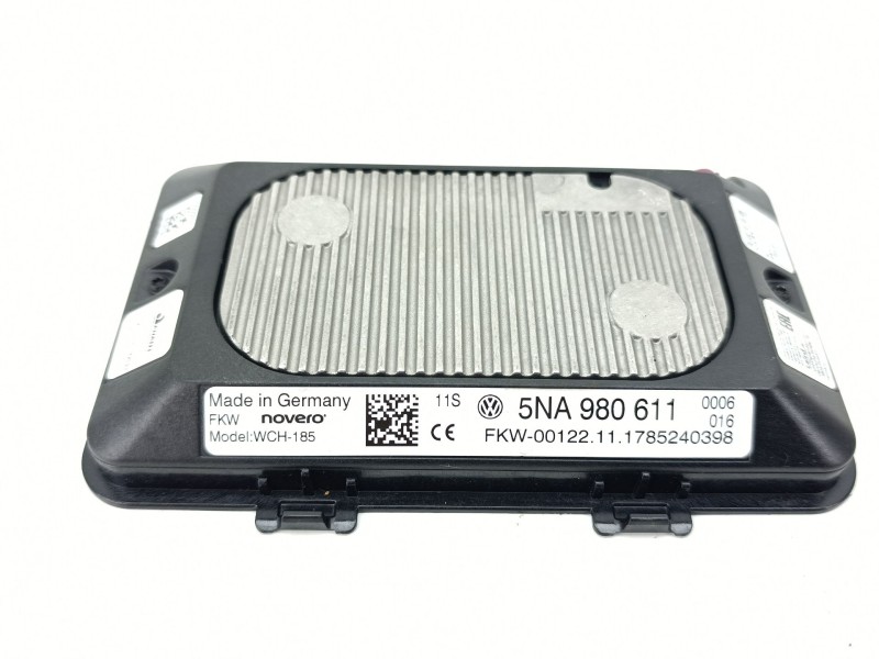 Recambio de antena para volkswagen t-roc (a11, d11) 1.5 tsi referencia OEM IAM 5NA980611  
