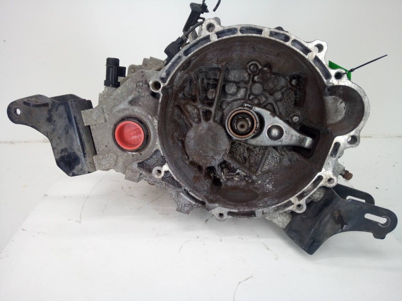 Recambio de caja cambios para hyundai i30 station wagon (fd) 1.6 crdi referencia OEM IAM WAJ6  