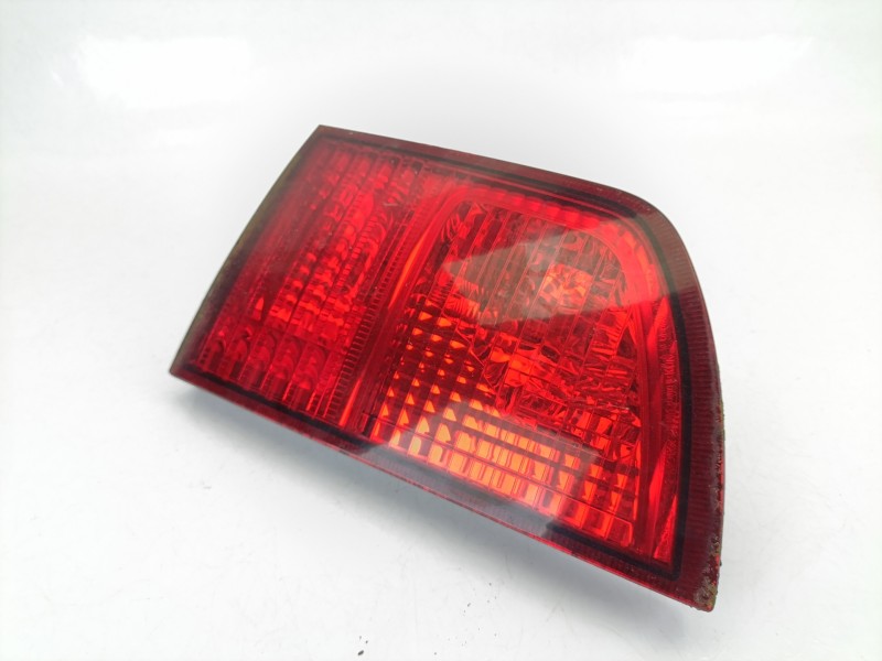 Recambio de piloto trasero izquierdo interior para ssangyong kyron 2.0 xdi 4x4 referencia OEM IAM 8360309100  