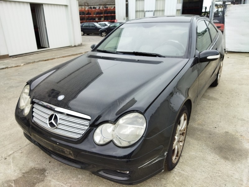 MERCEDES-BENZ CLASE C COUPÉ (CL203)