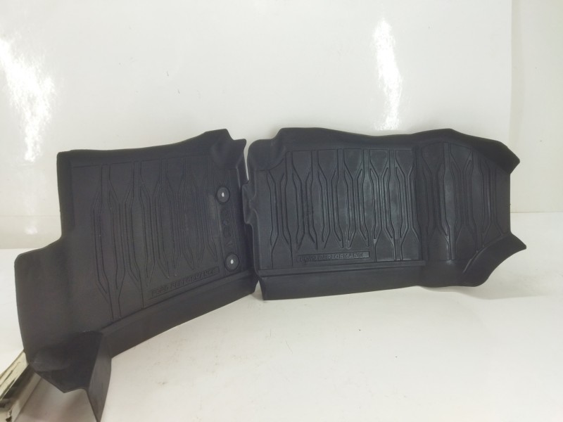 Recambio de juego alfombrillas para ford ranger (tke) 2.0 ecoblue 4x4 referencia OEM IAM JB3J2113087BAW  
