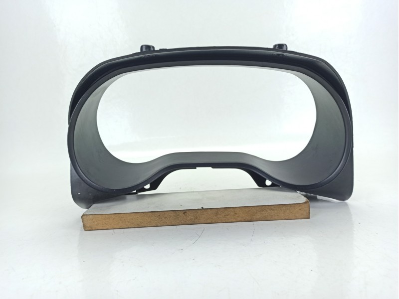 Recambio de moldura para opel combo furgoneta/monovolumen (x12) 1.3 cdti (b05) referencia OEM IAM 735456517  