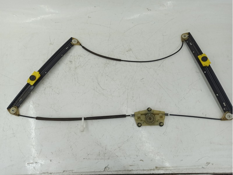 Recambio de elevalunas delantero izquierdo para audi a6 c6 avant (4f5) 2.7 tdi referencia OEM IAM 4F0837461D  