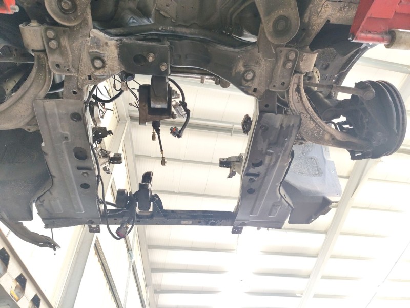 Recambio de puente delantero para opel zafira tourer c (p12) 1.6 cdti (75) referencia OEM IAM 13470627  