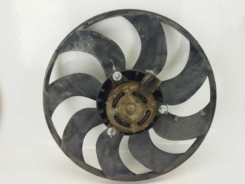 Recambio de electroventilador para fiat grande punto (199_) 1.3 d multijet referencia OEM IAM 5000499  