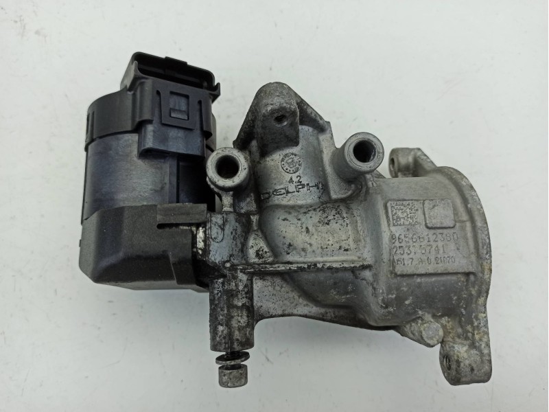Recambio de valvula egr para peugeot 407 sport referencia OEM IAM 9656612380  