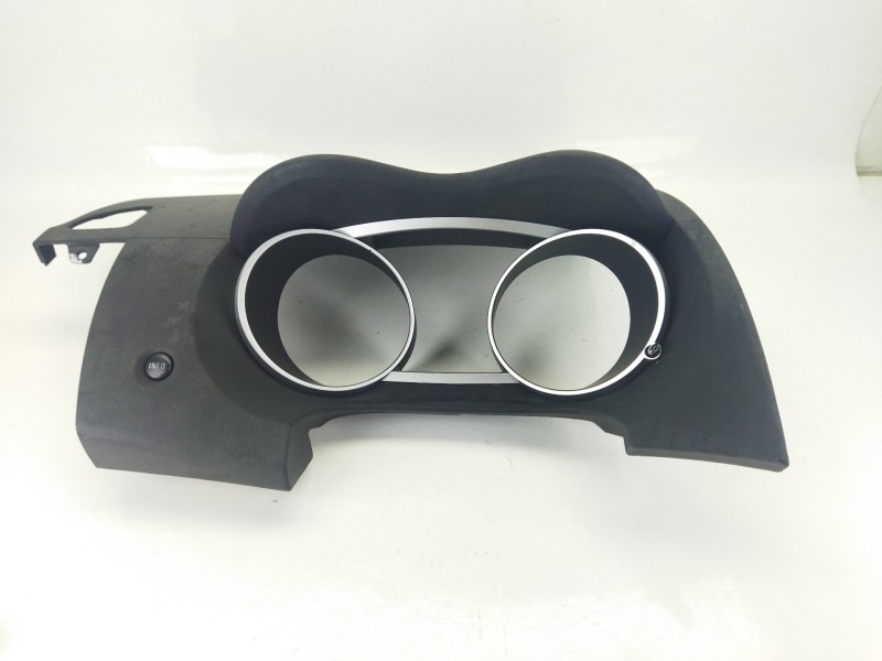 Recambio de moldura para mitsubishi outlander (cw0) 2.2 di-d kaiteki plus referencia OEM IAM 8060A012  