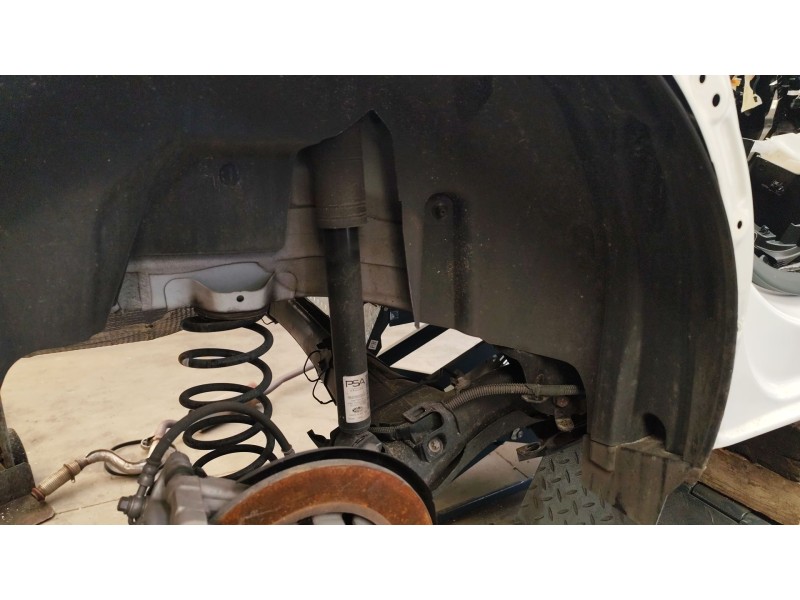 Recambio de amortiguador trasero derecho para opel mokka 1.2 (76) referencia OEM IAM 98426920800  