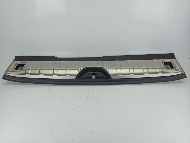 Recambio de moldura para peugeot 2008 i (cu_) 1.6 bluehdi 100 referencia OEM IAM 9801438577  