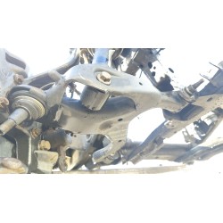 BRAZO SUSPENSION INFERIOR DELANTERO DERECHO LR138431 