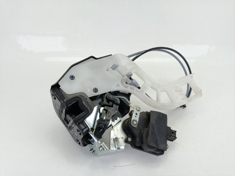 Recambio de cerradura puerta trasera izquierda para kia sportage ii (je_, km_) 2.0 crdi 4wd referencia OEM IAM 814111F010  