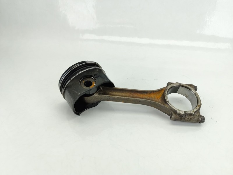 Recambio de piston para audi q3 sportback (f3n) 35 tdi referencia OEM IAM 05L107065T  