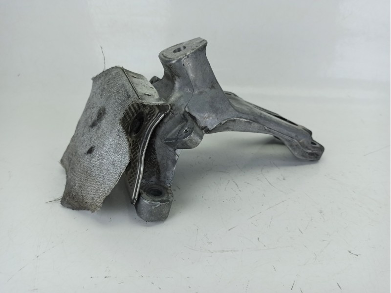 Recambio de soporte motor para audi a5 (8t3) 3.0 tdi quattro referencia OEM IAM 8K0199308B  