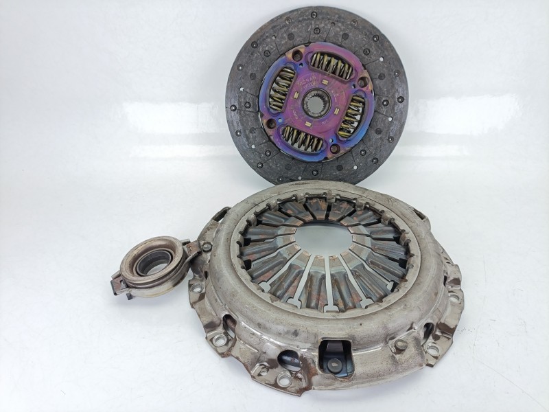 Recambio de kit embrague para nissan pick up (d22) 2.5 d 4wd referencia OEM IAM 2K01VK000  