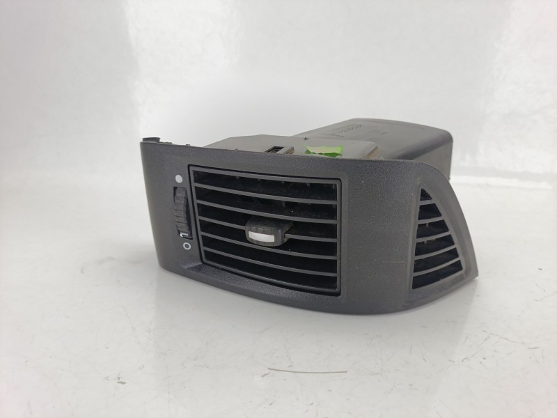 Recambio de rejilla aireadora para peugeot boxer furgoneta 2.2 hdi 130 referencia OEM IAM LS385822  