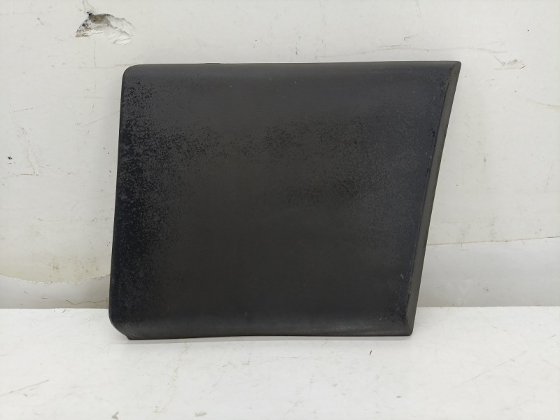 Recambio de moldura para peugeot boxer furgoneta 2.2 hdi 130 referencia OEM IAM 1306892070  