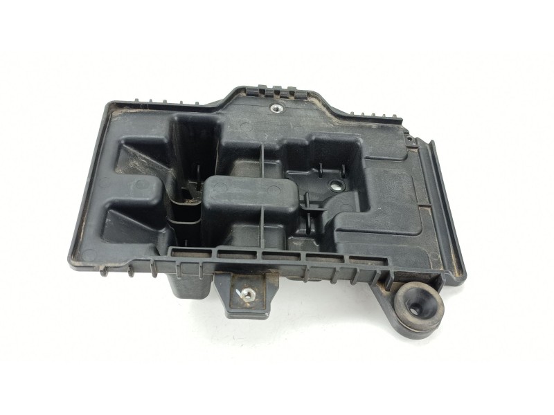 Recambio de soporte bateria para hyundai tucson (tl, tle) 1.6 gdi referencia OEM IAM 37150D3500  