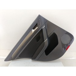 GUARNECIDO PUERTA TRASERA IZQUIERDA 5G6867211 