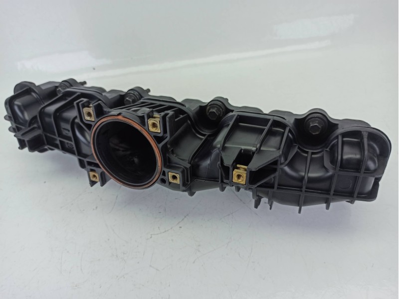 Recambio de colector admision para ford ranger (tke) 2.2 tdci 4x4 referencia OEM IAM BB3Q9424A  