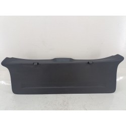 GUARNECIDO PORTON TRASERO 909016UA0A 