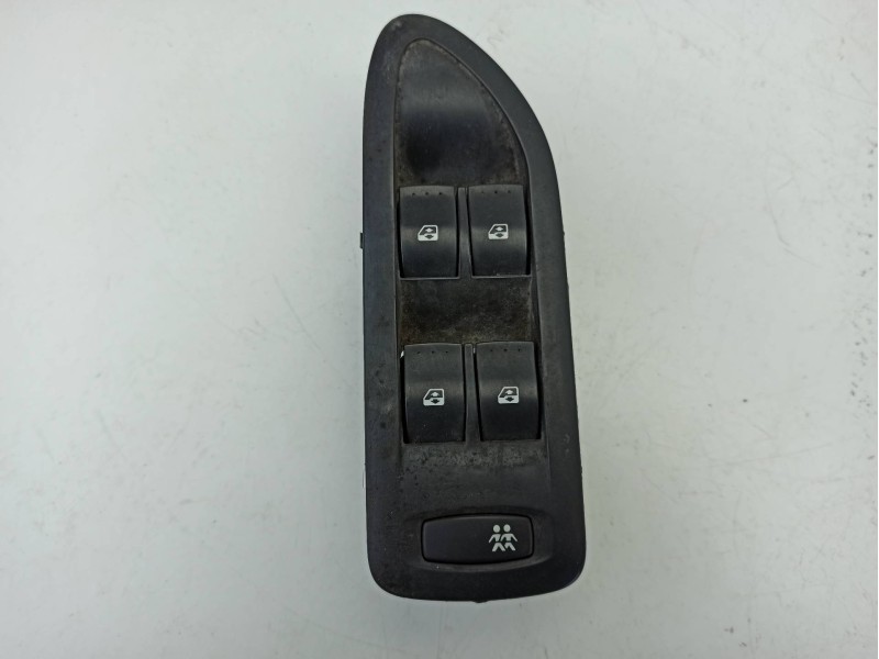 Recambio de mando elevalunas delantero izquierdo para renault megane ii berlina 5p luxe dynamique referencia OEM IAM   