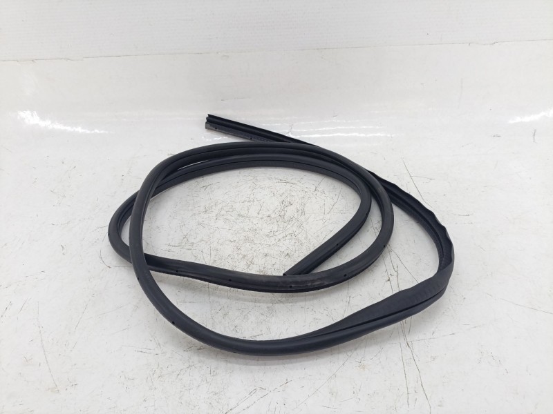 Recambio de gomas contorno puerta para nissan qashqai iii (j12) 1.3 dig-t referencia OEM IAM   