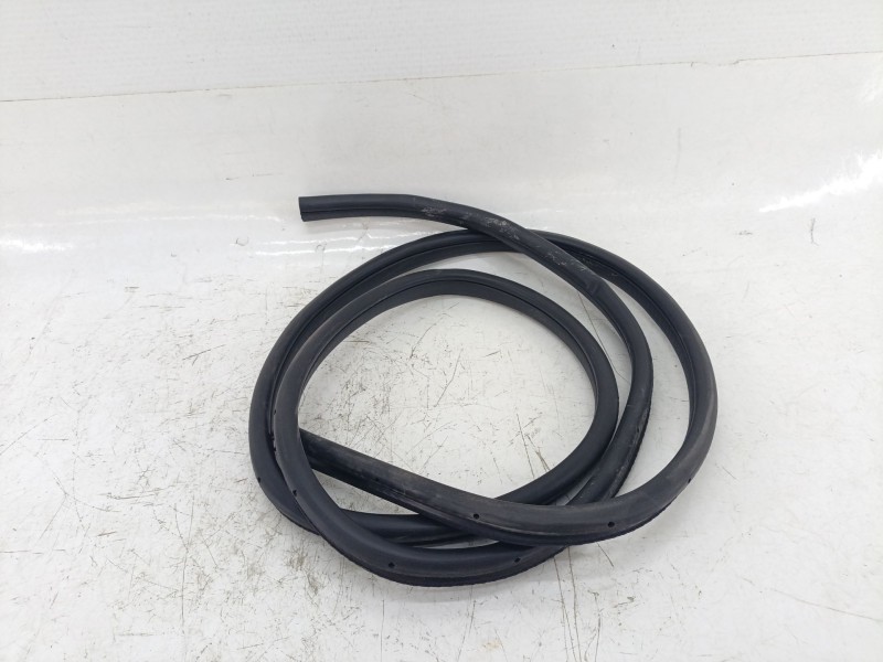 Recambio de gomas contorno puerta para nissan qashqai iii (j12) 1.3 dig-t referencia OEM IAM   