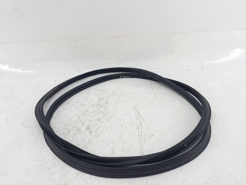 Recambio de gomas contorno puerta para nissan qashqai iii (j12) 1.3 dig-t referencia OEM IAM   