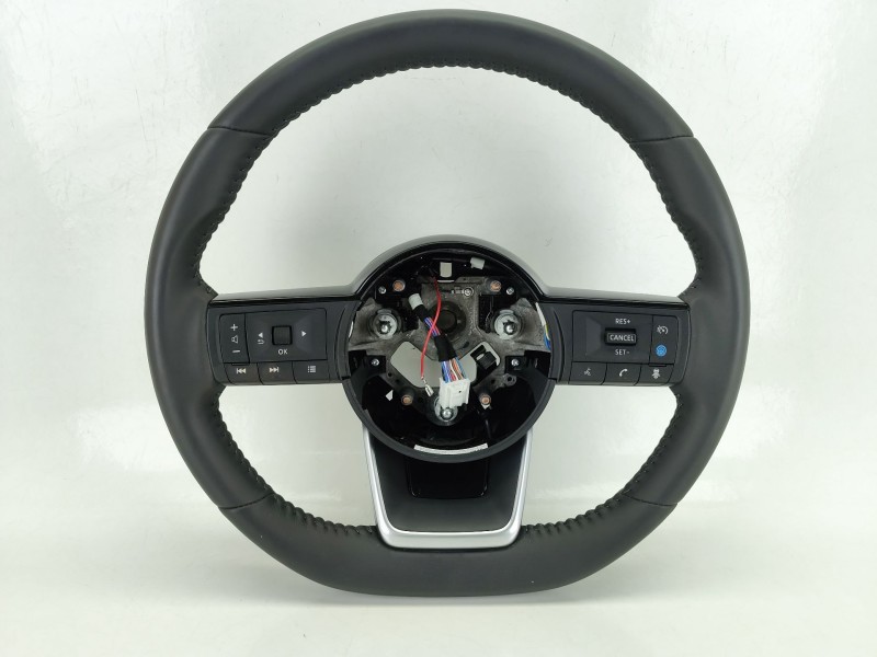 Recambio de volante para nissan qashqai iii (j12) 1.3 dig-t referencia OEM IAM 484306UJ7A  
