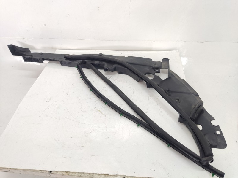 Recambio de moldura para jeep grand cherokee iv (wk, wk2) 3.0 crd v6 4x4 referencia OEM IAM 68277399AA  